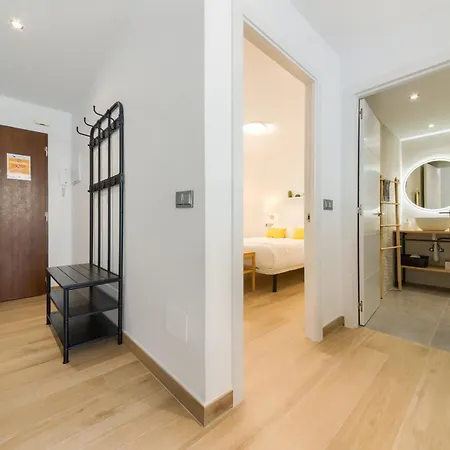 Apartamento Holidays2malaga Alameda View *
